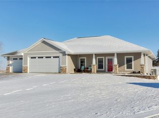 115 Rose Ln, Monroe, IA 50170
