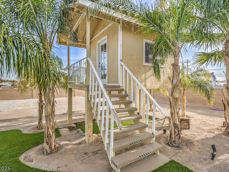 2780 El Camino Rd — Photo 78