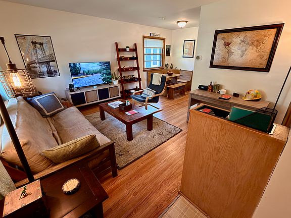 2nd image of 4449 Bloomington Ave #1