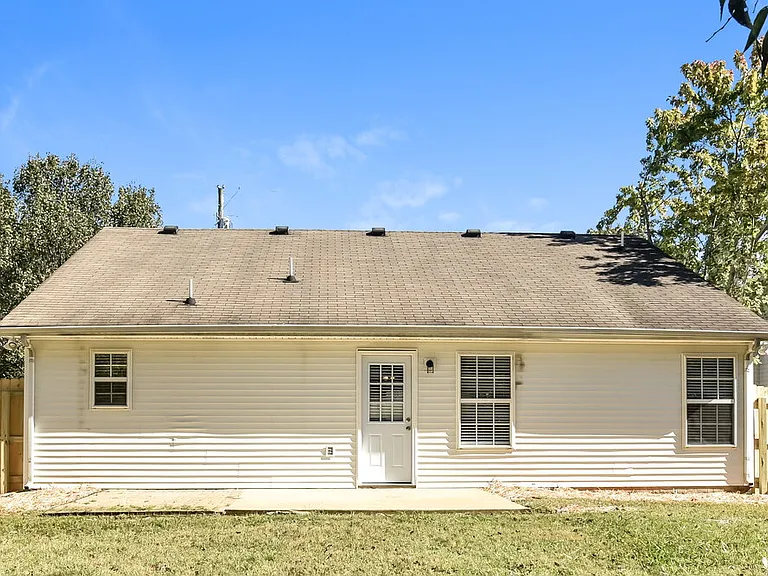1315 Owasa Trl — Photo 16