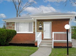 6742 Buhr St, Hamtramck, MI 48212