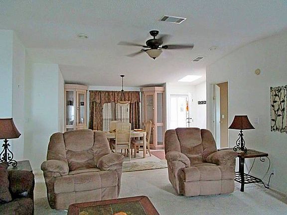 5th image of 4143 Bald Cypress Dr