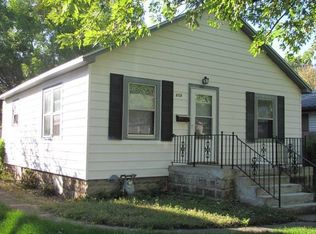 253 S Clinton Ave, Bradley, IL 60915