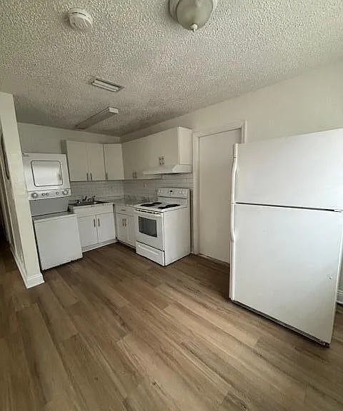 2632 NW 18th Ter #2638 — Photo 5