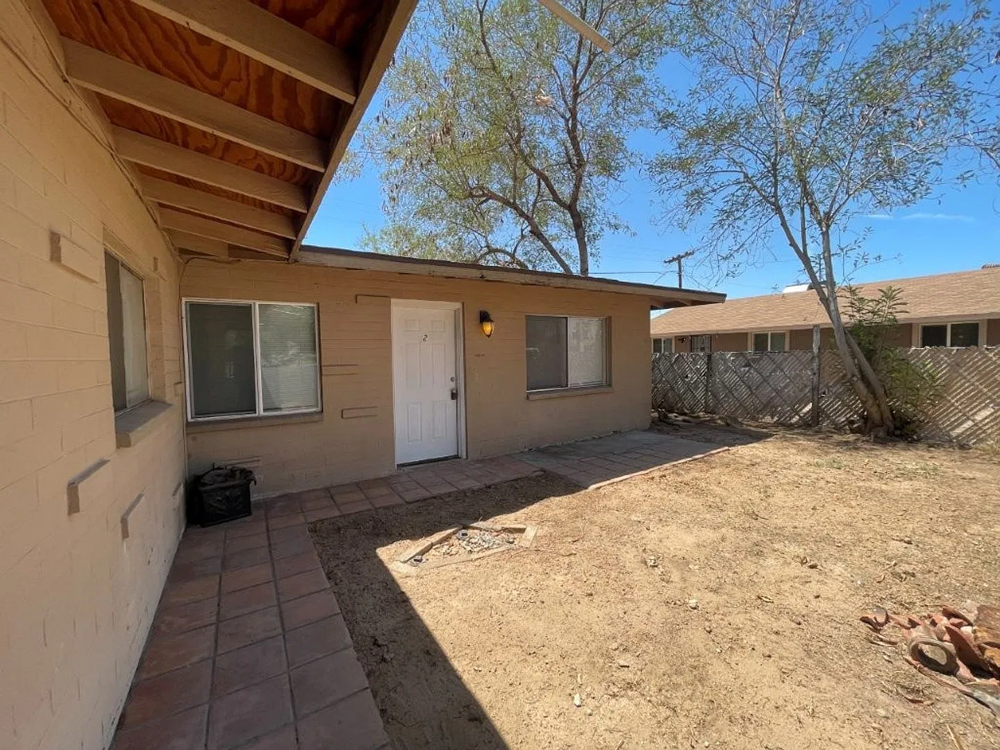 1625 W. Peoria Ave — Photo 2