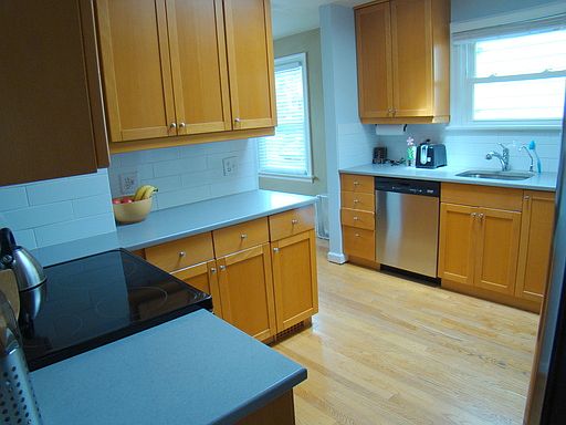 5th image of 8026 13th Ave NW