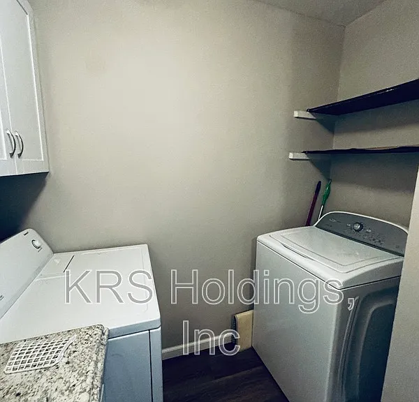 817 Pleasant St — Photo 10