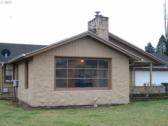 3rd image of 387 E Scott Ave