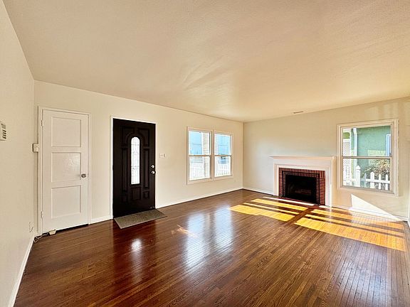 2nd image of 3920 Clark Ave
