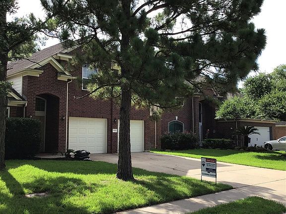 3rd image of 5919 Brigstone Park Dr