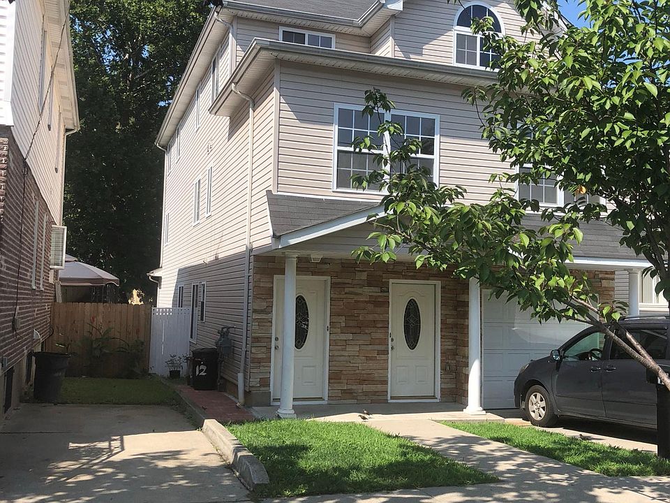 2nd image of 12 Raymond Pl #1
