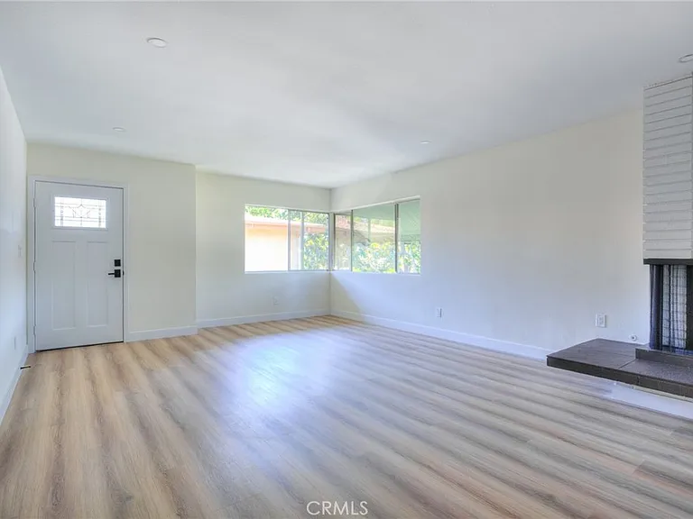 1032 S Golden W #C — Photo 5