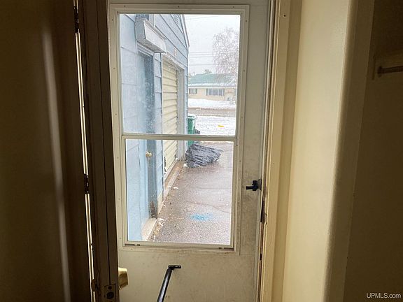 3rd image of 320 Quail St #322