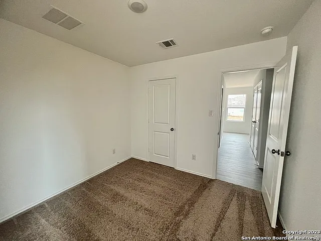 9268 James Bowie — Photo 15