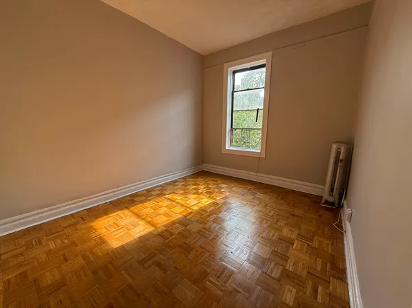 732 East 21st Street 3C image 3 of 6