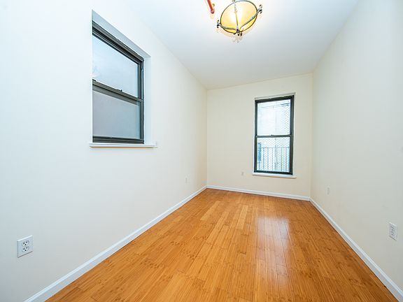 4th image of 312 W 101st St #8A