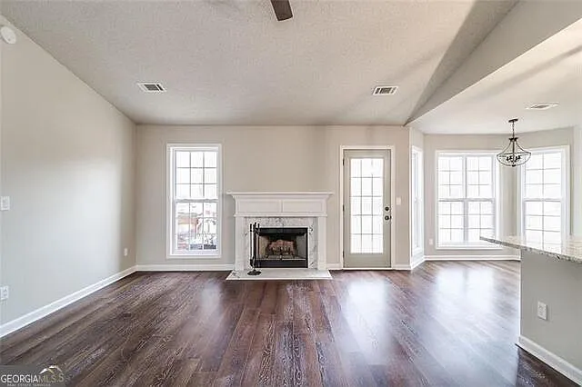 1216 Dylan Way — Photo 23