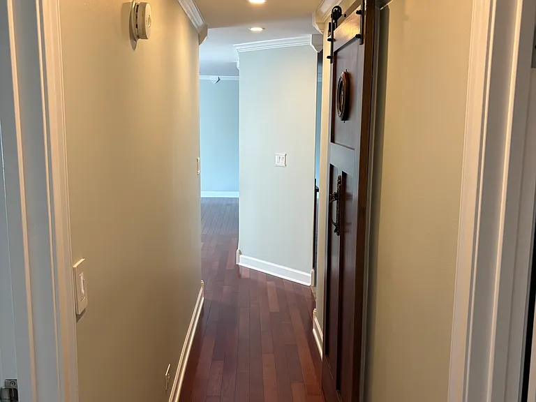560 Vine Ave #203 — Photo 35