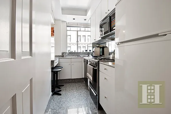 Sold by Halstead Real Estate | media 16