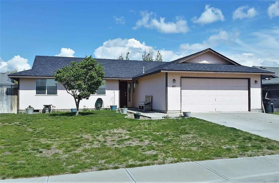 6107 Dodger Dr photo 1