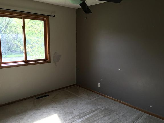 5th image of 1161 2nd St