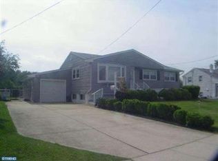 21 Sherwood Dr, Turnersville, NJ 08012