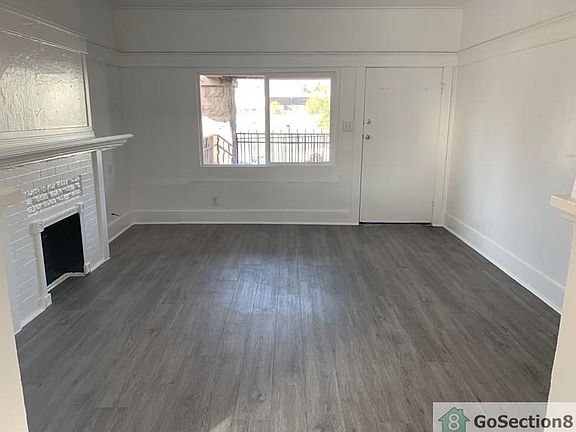 3rd image of 4504 Wesley Ave