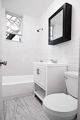 Rented by Coda Real Estate NYC | media 17