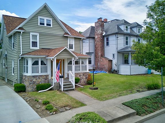 3rd image of 515 Stevenson St