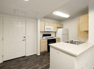 55+ Community - FountainGlen at Stevenson Ranch, Stevenson Ranch, CA 91381