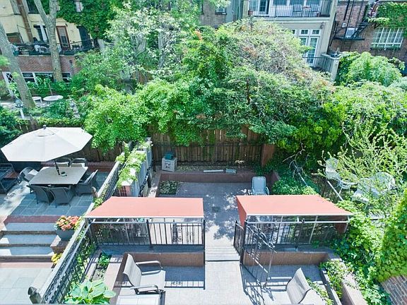 4th image of 244 E 32nd St APT 2