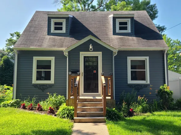 909 4th Ave SW, Austin, MN 55912