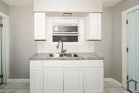 233 Sobul Ave — Photo 8