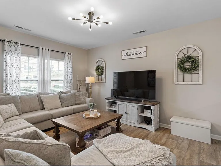 166 Norris Farm Dr — Photo 5
