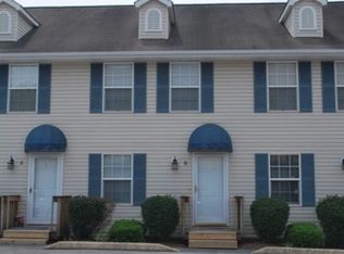 2 Pepper Ridge Ct, Johnson City, TN 37615