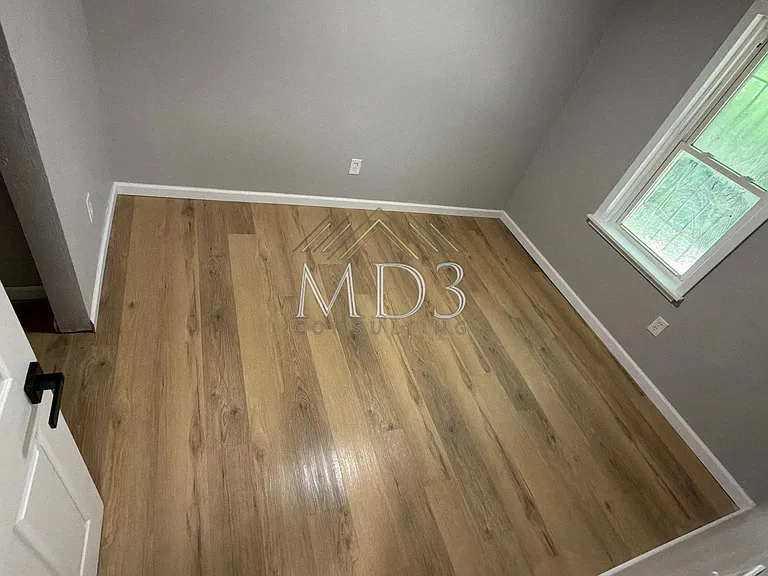 10019 Lord Dr — Photo 5