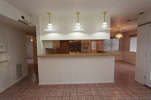 4th image of 2902 Low Oak St