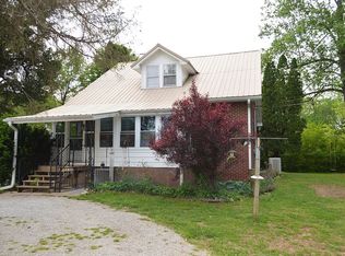 3150 Lincoln Farm Rd, Hodgenville, KY 42748