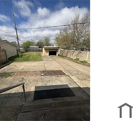 4544 Turney Rd — Photo 5
