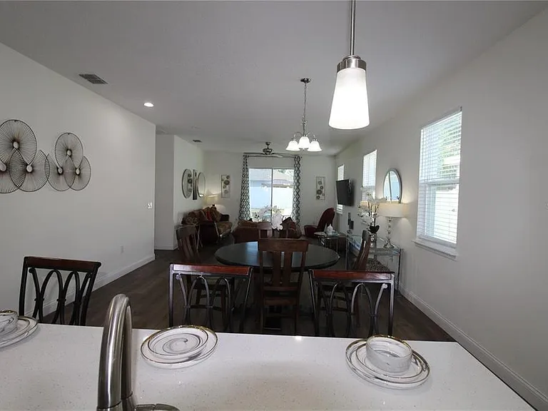 821 Land Ave — Photo 4