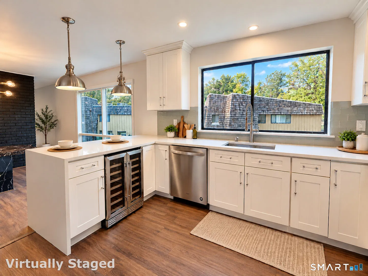 3 bed, 2.0 bath, 1650 sqft, $3,975 — Photo 4