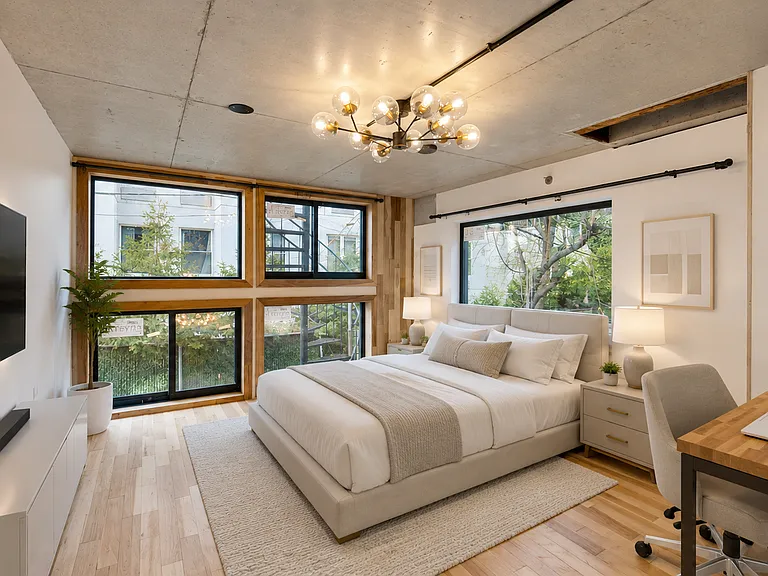 27 Montrose Ave #11 — Photo 11