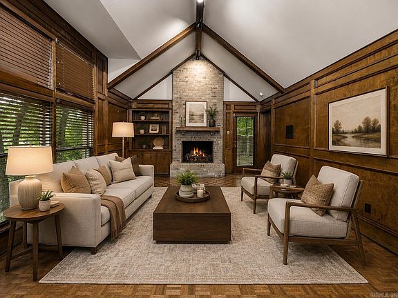 2nd image of 301 Valley Club Cir