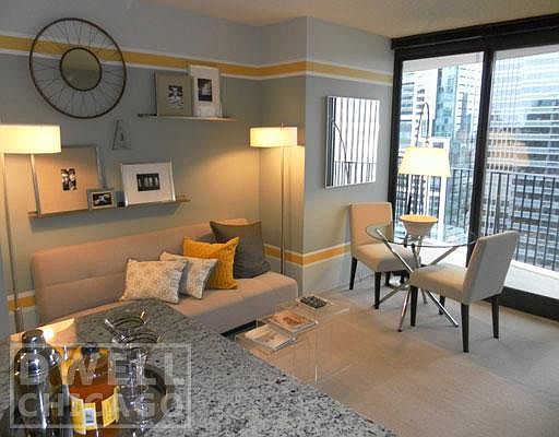 1st image of 215 N Columbus Dr #1