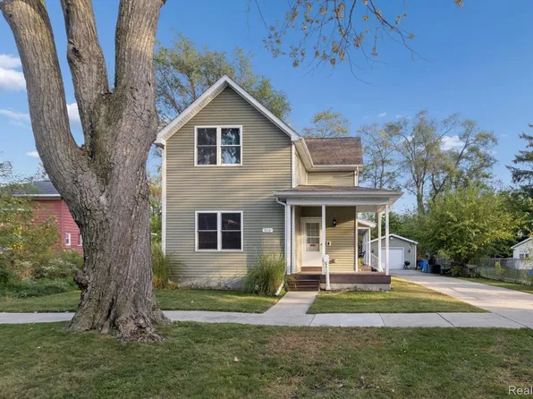 516 N Granger St, Saginaw, MI 48602