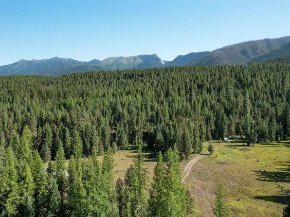 Nhn Doxie Ln, Eureka, MT 59917