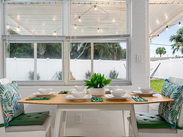 6 Palmetto — Photo 18