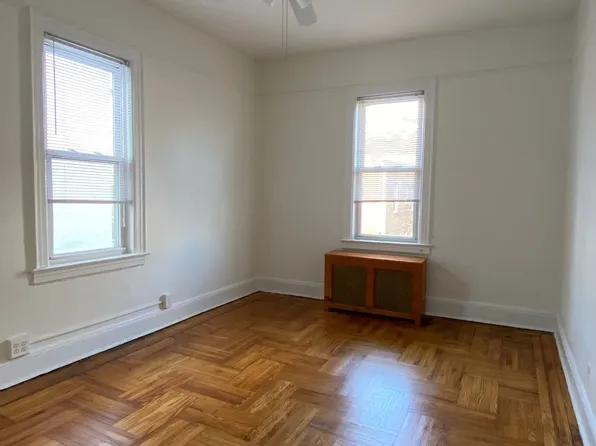 47-25 38th Street image 16 of 20