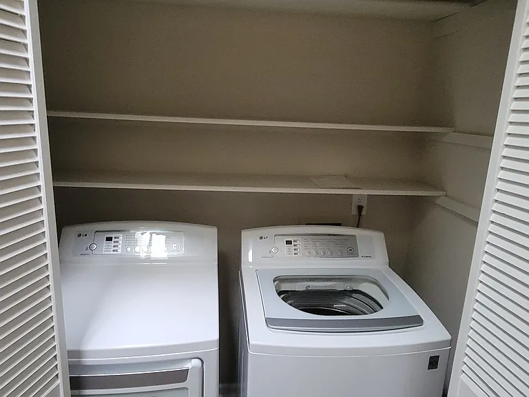 1110 Beta Loop — Photo 9