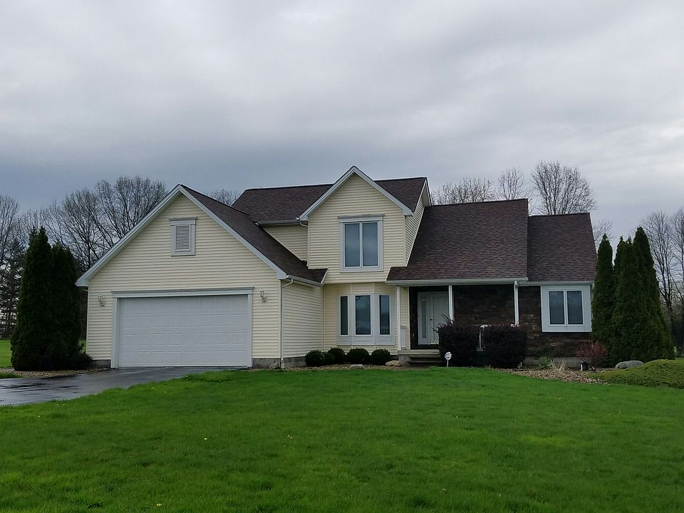 1st image of 3315 Catherine Dr